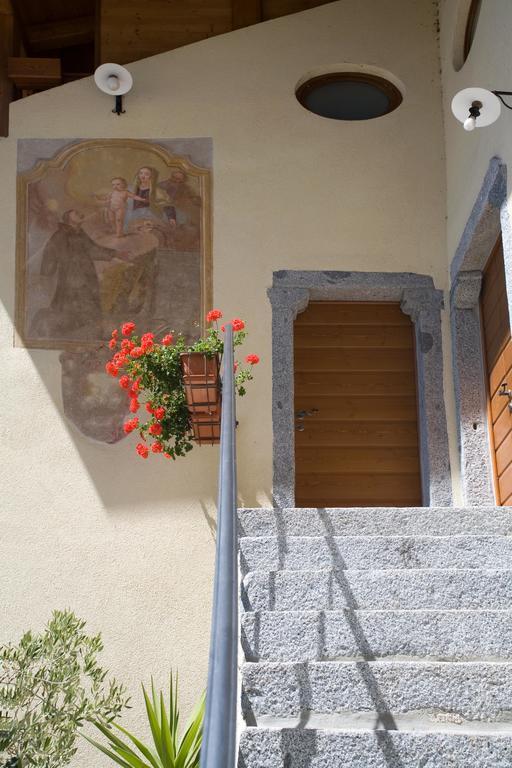 Locanda Borgo Chiese Hotel Condino Exterior photo